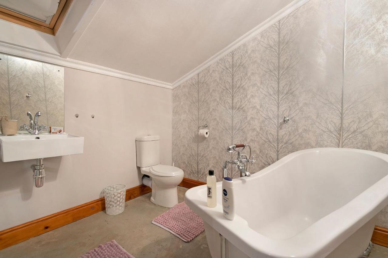 Apartamento J's Audacious Living Montagu Exterior foto