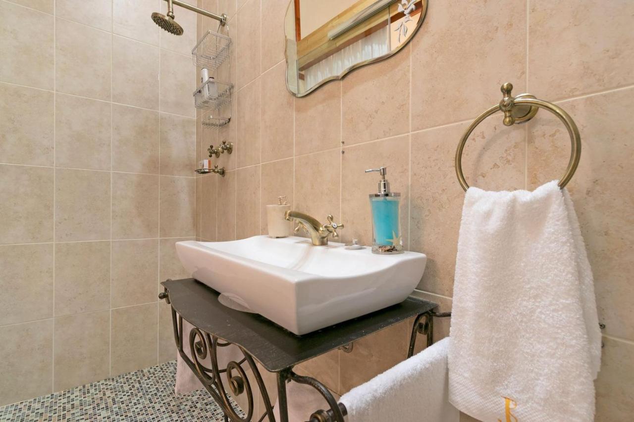 Apartamento J's Audacious Living Montagu Exterior foto